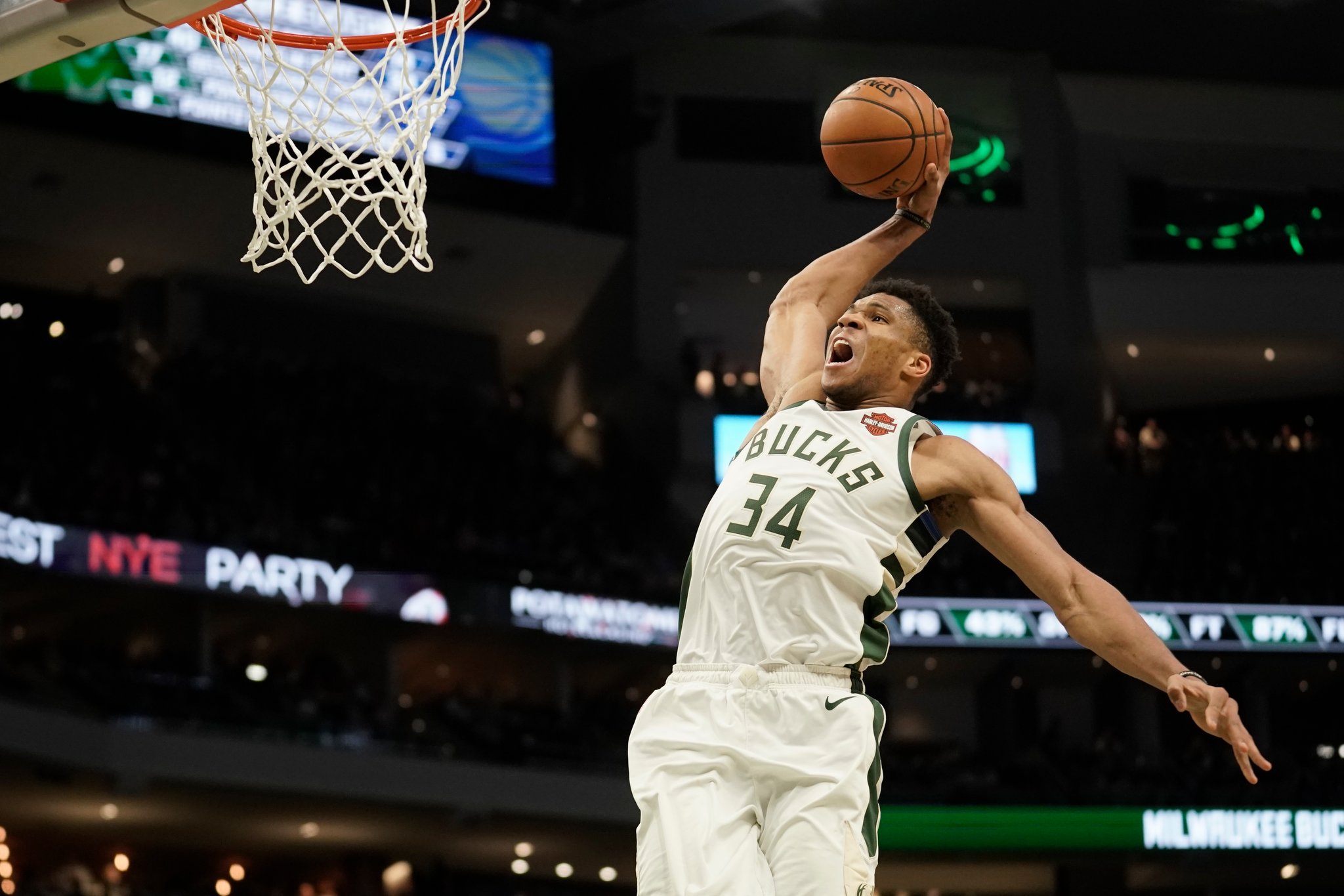 Bucks Win Game 4, Tie Series 2-2