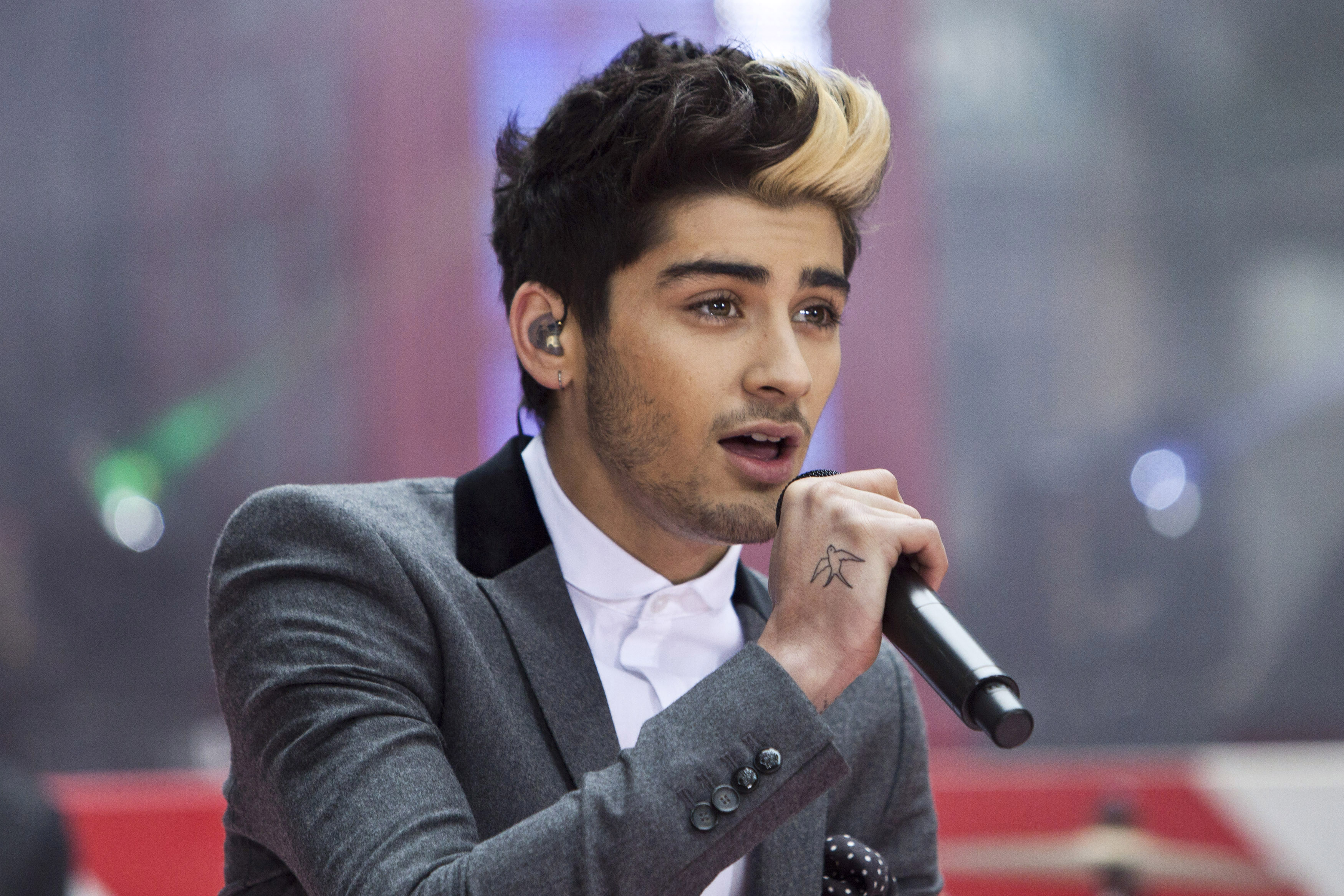 Zayn Malik, One Direction, and the Internet Generation