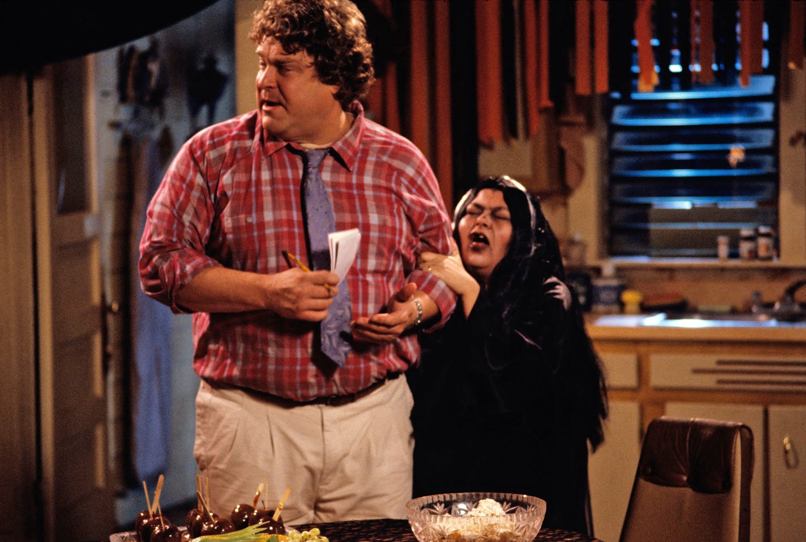 31 Days of Halloween Episodes: Boo! (Roseanne)