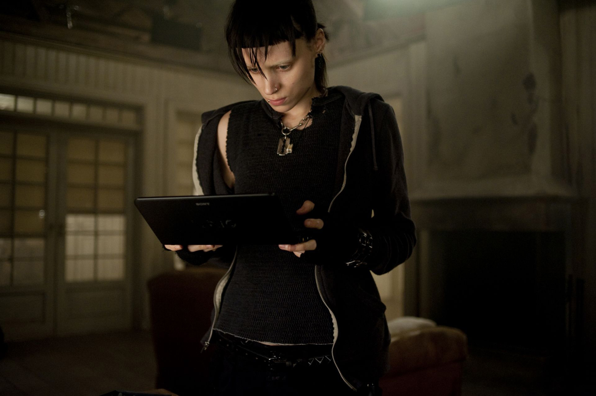 Rooney Mara Still Interested in Reprising Lisbeth Salander Role