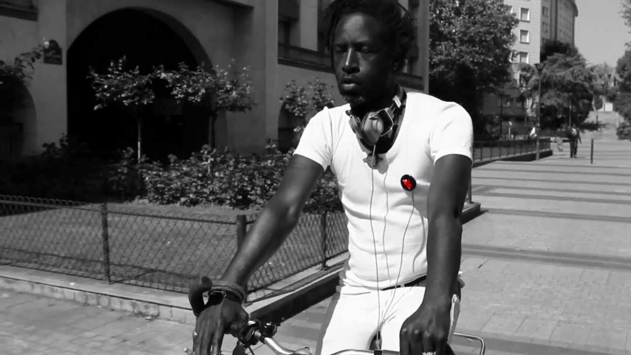 Review: Saul Williams "MartyrLoserKing"