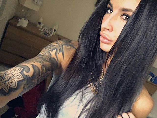 Fire Performer/Model Georgina Hornsby Joins PCS For Q&A